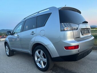 Mitsubishi Outlander 4x4 2.0 diesel 103 kw - 5
