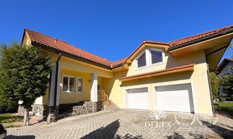 DELTA - NA PREDAJ RODINNÝ DOM + samostatný apartmán vhodný n - 5