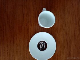 šálky na kávu - 5