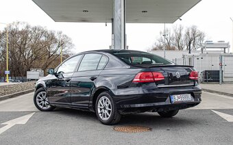 Volkswagen Passat B7 1.6 TDI Sedan - 5