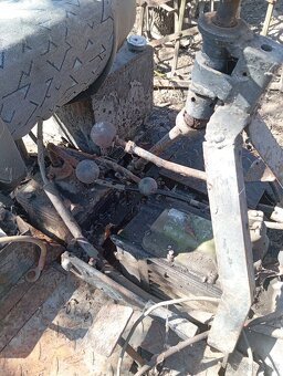 Predám traktor domácej výroby - 5