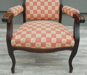 Kreslo Voltaire . - 5