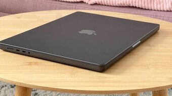 MacBook 16” M3 pro 18 gb ram 512 gb - 5