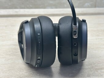 Corsair VIRTUOSO RGB WIRELESS XT - 5
