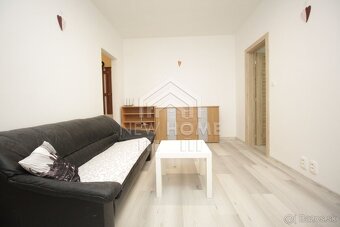 ZAČIATOK Petržalky - 3 SAMOSTATNÉ izby ( čiastočne NE - ZARI - 5