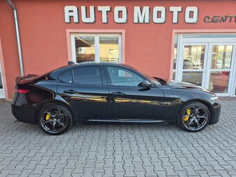 Alfa Romeo Giulia 2.0 Turbo Veloce - 5