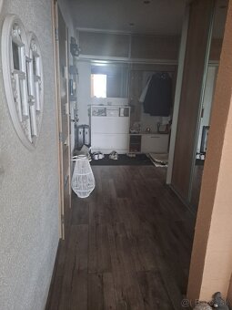 Predám 3izbovy byt - 5