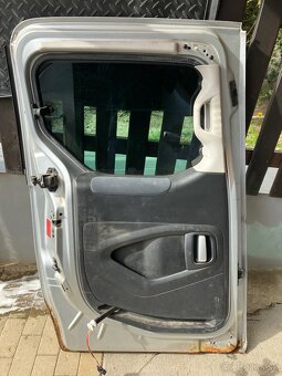 Posuvné bočné dvere Peugeot partner teepe, Berlingo - 5