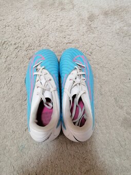 Predám kopačky nike phantom vel. 38,5 - 5