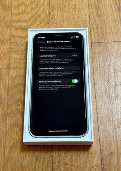 Predám Iphone 11 128GB white - 5