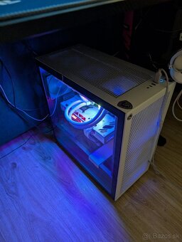 Výkonný herný PC – i9-12900KF + RX 7800 XT – biely RGB build - 5