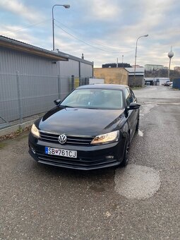 Predám wolksvagen jetta 1.2 tsi 77kw - 5