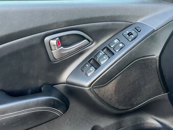 Hyundai IX35 1.7 CRDi VGT Facelift / 2014 / 1. Majiteľ - 5