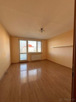 Na predaj: 3 - izbový byt v blízkosti Draždiaku - 5