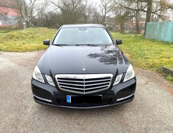 Mercedes E W212 A/T - 5