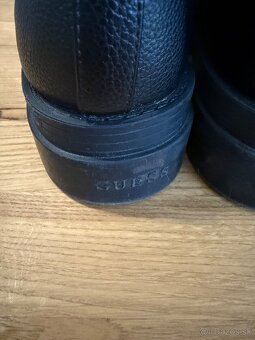 Čierne prechodné topánky Guess - 5