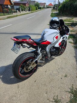HONDA CBR 1000 RR - 5