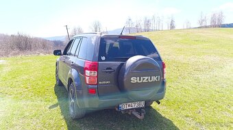 Suzuki Grand Vitara 1.9 - 5