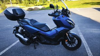Honda ADV350 - 5
