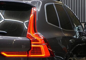 Volvo XC60 II prave zadne svetlo led 31655359 - 5