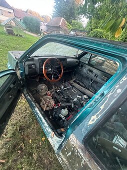 Predám karosériu golf mk2 3dver diesel - 5