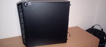 Predám skriňu pre PC - 5