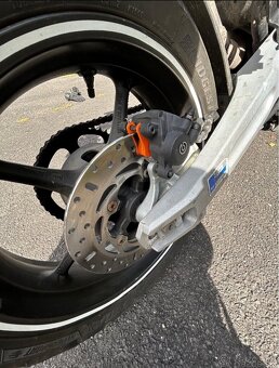 Yamaha mt 03 - 5