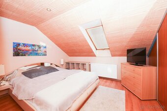 5 IZB. RODINNÝ DOM S BAZÉNOM, BRATISLAVA II. - 5