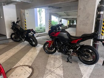 Tracer MT-09 (2015) – nové náplne, spojka, reťaz, servis Yam - 5