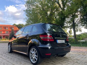 Mercedes B170 - 5