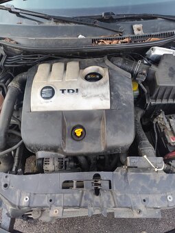 Seat Ibiza 1.4tdi - 5