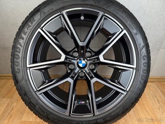 Originál zimní kolesa R18 BMW i4 R18 M-Paket - 5