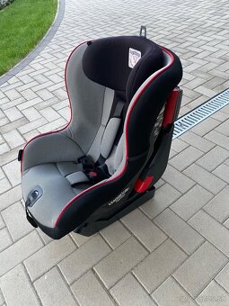 Autosedacka Peg Perego 9-18kg - 5