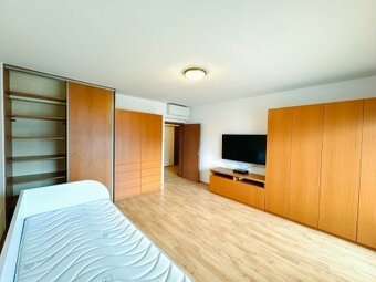 Nadštandardný 3 izb. byt v centre Žiliny (Bulvár) - 5