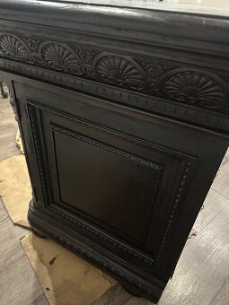 Starožitná komoda - 5