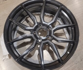 Predám krásné elektrony 5x112 r19 stav nových - 5