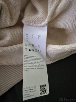 Mikina s kapucňou HUGo - 5