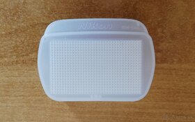 Zachovalý externý blesk Nikon SB-700 - 5