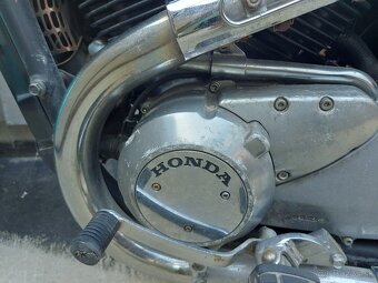 Predám Honda VT 1100 Shadow - 5