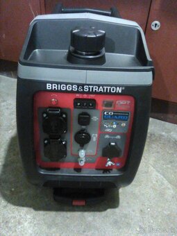Invertorová elektrocentrála Briggs & Stratton P2400 - 5