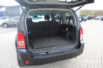 Nissan Pathfinder 2,5 DCi 126 kW 4WD - 5