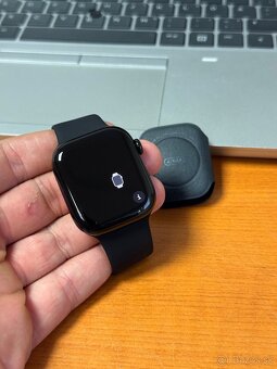 Apple Watch 10 42mm GPS Jet Black - nové, rok záruka - 5