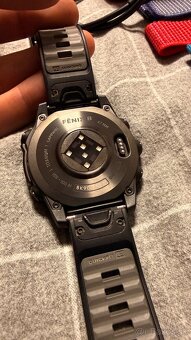 Garmin Fenix 8 AMOLED Sapphire - 5