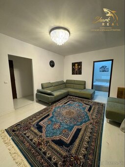 Krásny priestranný 3-izbový byt - 5