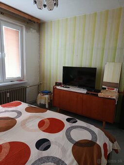 Štvorizbový byt Handlová - 5