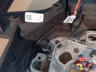 Volant - VW Golf 8 - 5