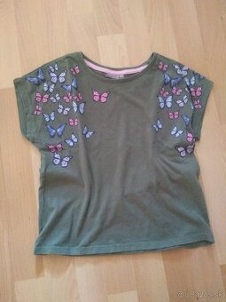 Balik pre dievca letne veci v 134-140 - 5