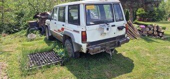 Isuzu Trooper - 5