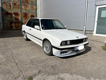 BMW E30 coupe - 5