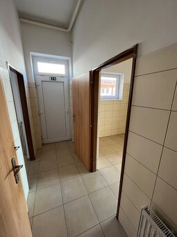 Prenájom nebytového priestoru Ku Bratke 1/A (za priemstavom) - 5